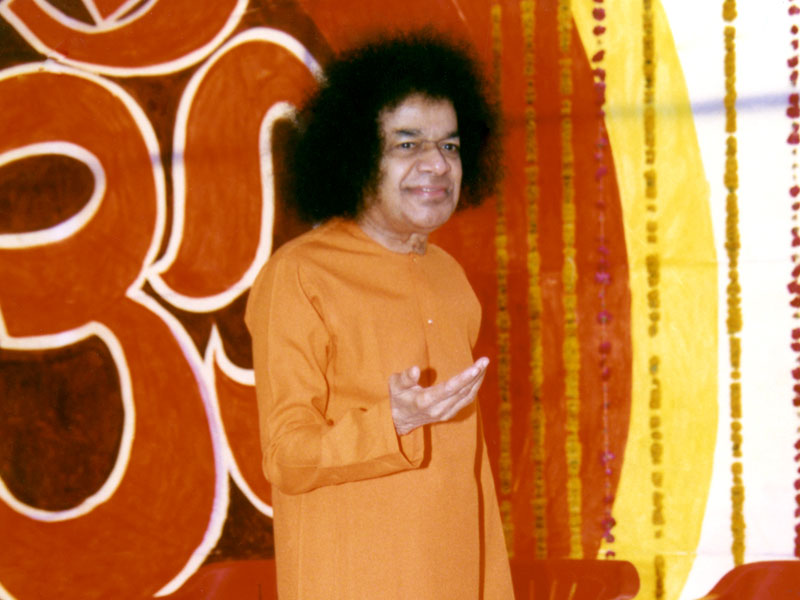 இன்பம் என்பது இரண்டு துன்பங்களுக்கு இடையேவரும் இடைவேளை