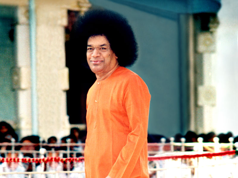 64 RADHEY SHYAMA HEY GHANASHYAMA